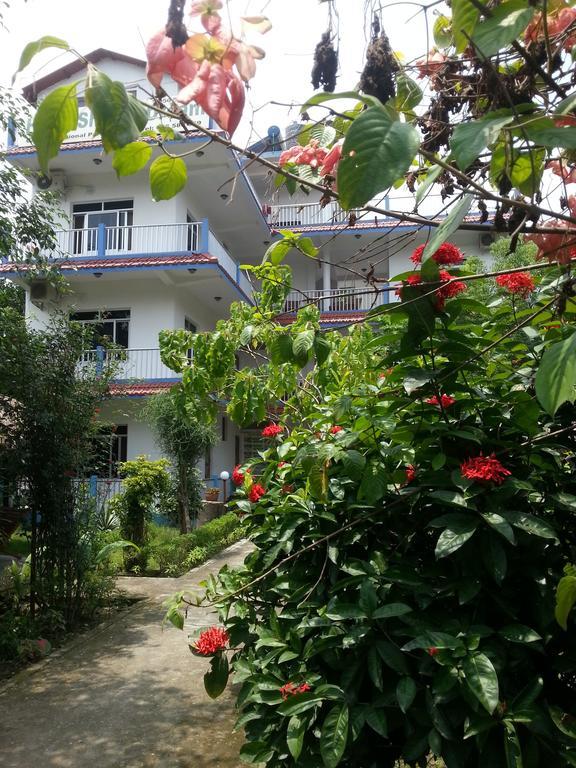 Hotel Shiva'S Dream Sauraha Exterior foto